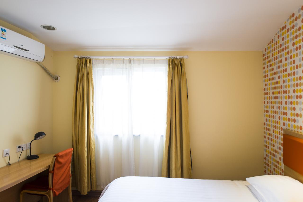 Zhonghuan Hutai Road Hotel Shanghai